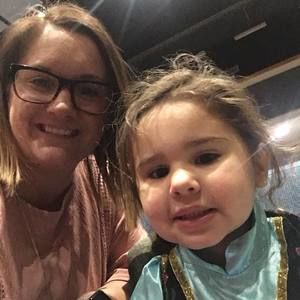 Meet your Posher, Olivia